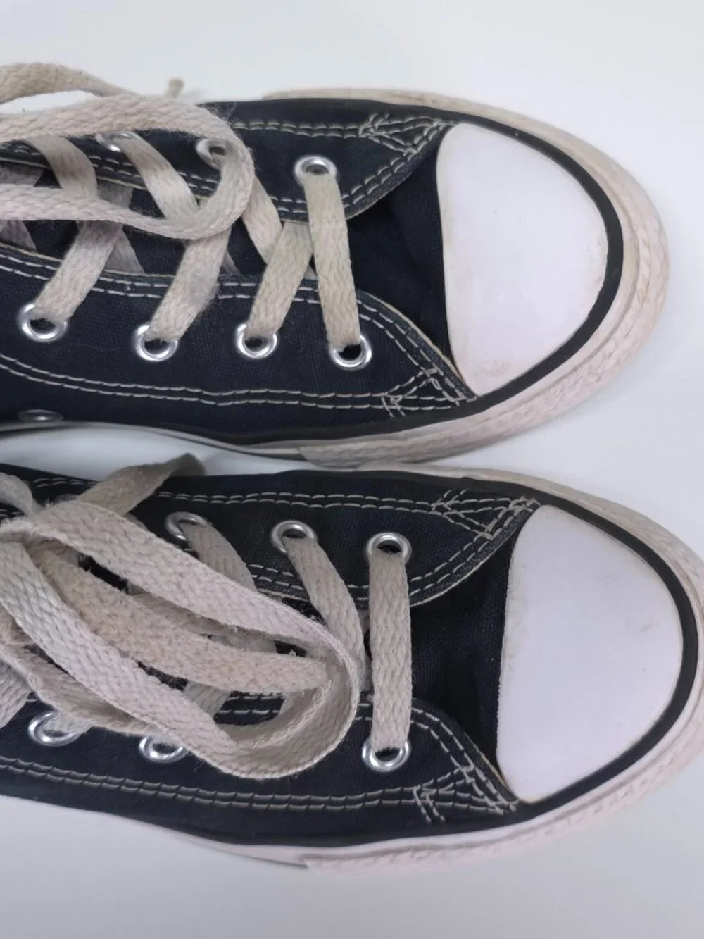 Converse Chuck Taylor All Star Hi Black Youth Size 2 Sneakers